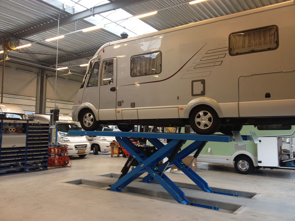 reparatie camper, camper reparatie, schadeherstel camper, schade reparatie, camper repareren, werkplaats campers, werkplaats Mobiledrôme