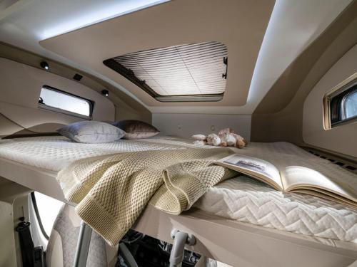 62cd62bd17399 4223-coral-xl-axess-660-sl-alcove-bed-jm87278-medium thumb