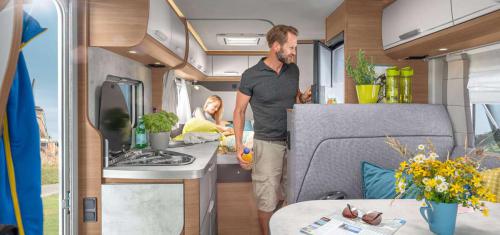 csm ktg-knaus-2020-2021-liveti-interieur-2014 1e788b340a