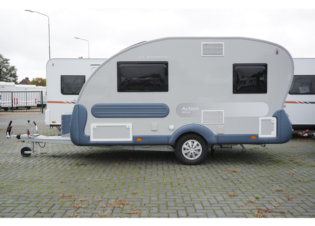 Adria Action 391 LH NU MET € 2700,00 korting