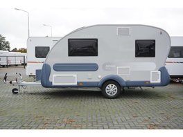 caravan - Adria Action 391 LH NU MET € 2700,00 korting