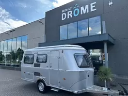 caravan - Eriba Touring Triton 430 2500,- VOORDEEL