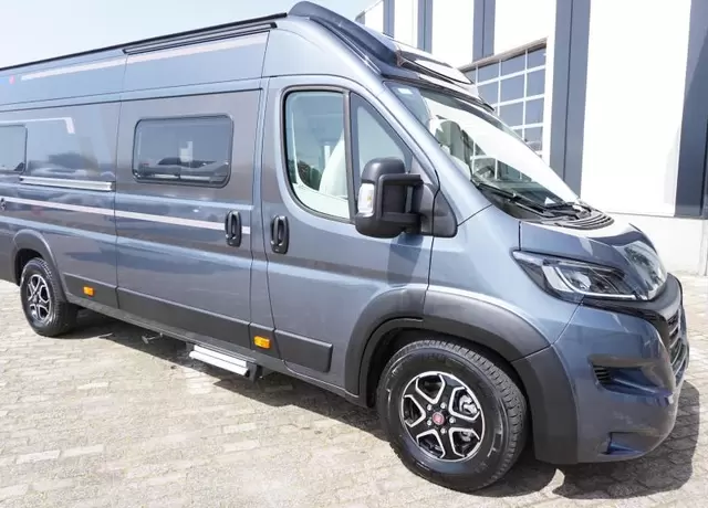 Eura Mobil Van 635 EB AUT/180PK