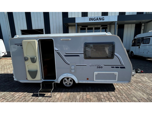 caravan - Trigano Silver 380 TDL Incl. inventaris