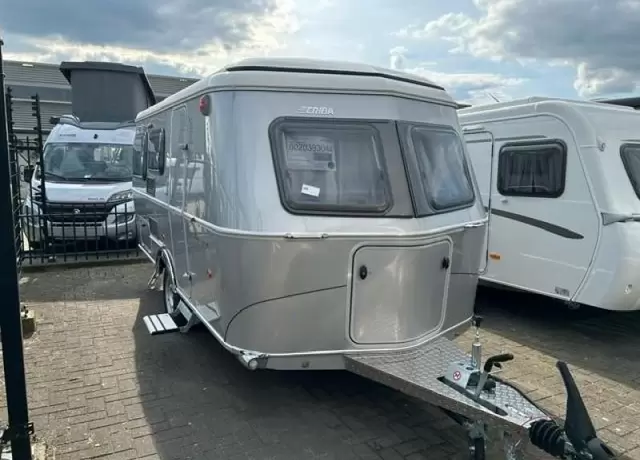 Eriba Touring 530