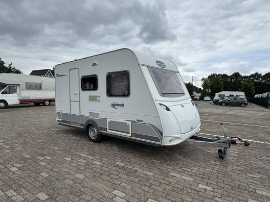caravan - Caravelair Ambiance Style 390 Voortent, kluis, ALKO AKS