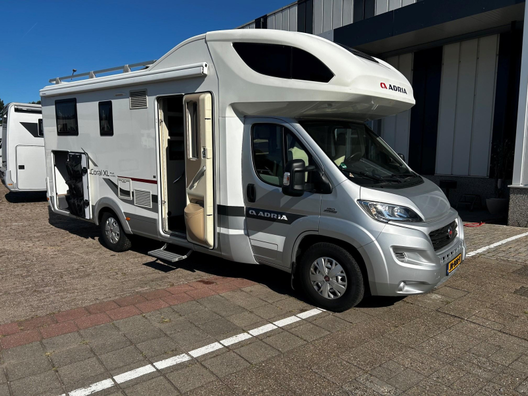 camper - Adria Coral XL Plus 670 SL Oven, Omvormer 2500 Watt